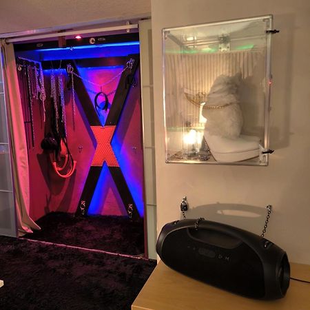Love-Room Discret 40 M2 Bormes Les Mimosas Village Avec Terrasse Exterior foto